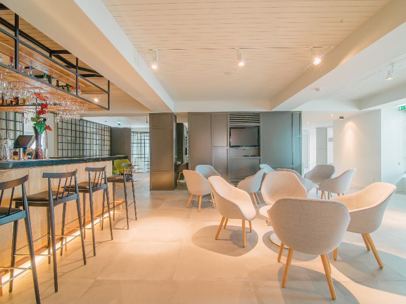 Aqualuz Lagos by The Editory