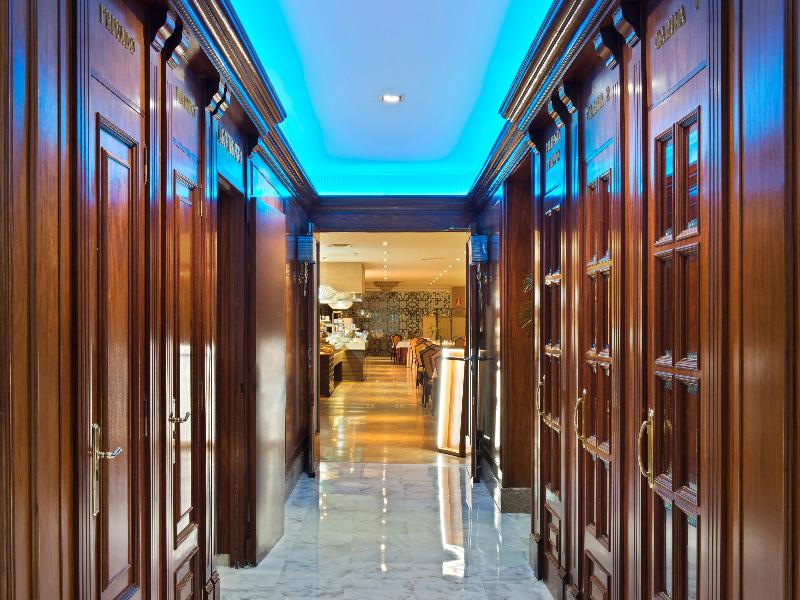 Elba Motril Beach & Business Hotel
