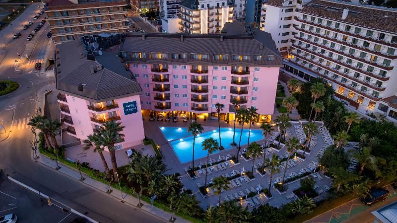 AQUA Hotel The Breeze & Spa - Adults Only +18