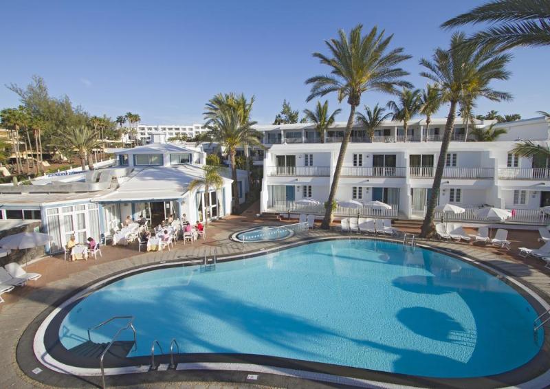 Plus Fariones Apartamentos